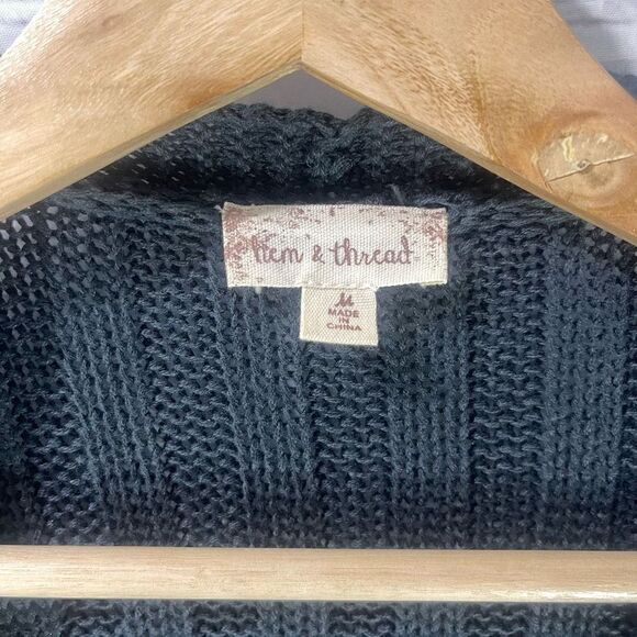 Hem & Thread Cardigan  - Picture 3 of 7